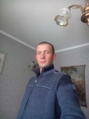 Пётр, 37 лет, хочет познакомиться