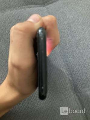 IPhone SE 2020 128нь
