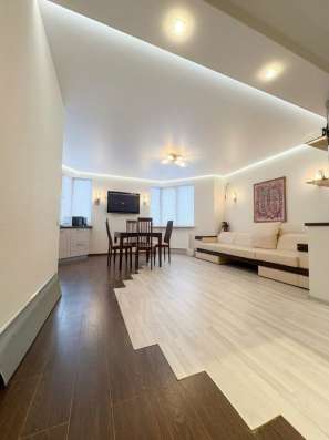 Продам квартиру Пушкина 223