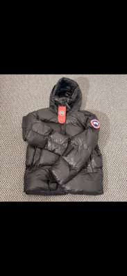 Пуховик Canada Goose