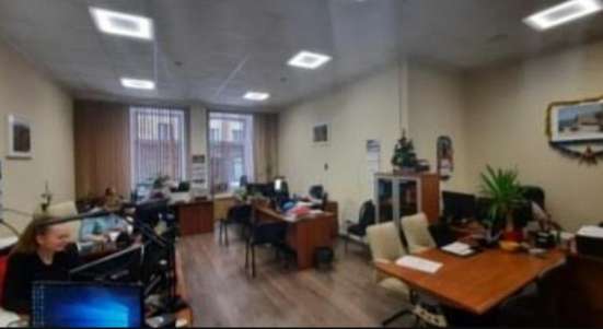 Здание 2488,4 м в Санкт-Петербурге
