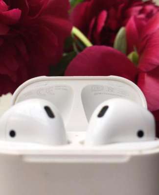 Airpods 2