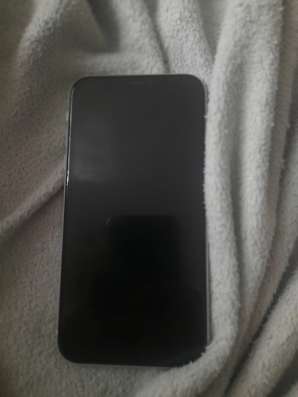 Продаю свой телефон IPhone XR в Ярославле