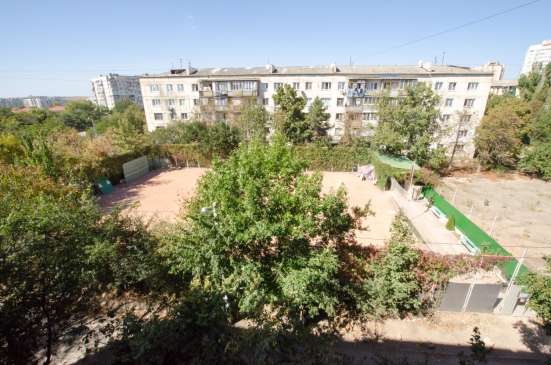 Продам четырехкомнатную квартиру в г.Симферополь.realty_mapper2.living_space_squareЭтаж 4.Есть Балкон. в Симферополе фото 7