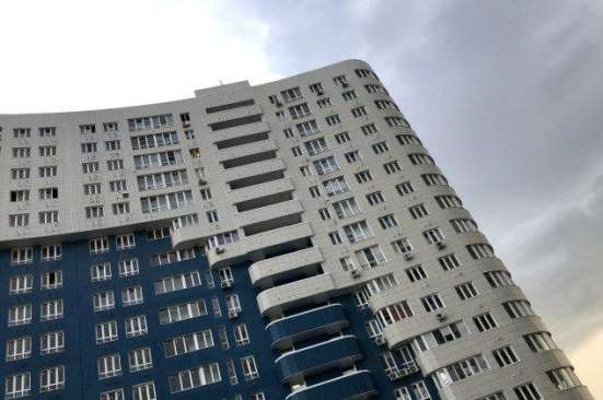 Продам однокомнатную квартиру в Краснодар.Жилая площадь 42  кв.м.Этаж 11.Дом монолитный. в Краснодаре