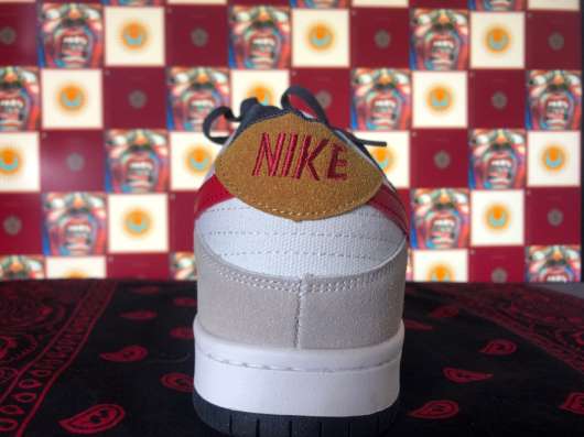Кроссовки Nike в Калининграде