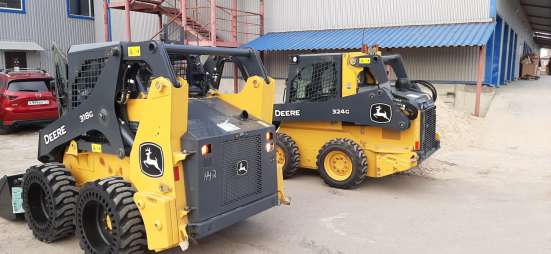 Мини-погрузчик John Deere 318G в Туле