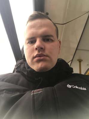 Влад, 21 год, хочет пообщаться