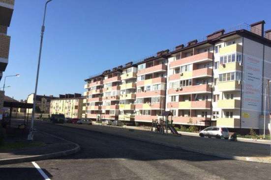 Продам однокомнатную квартиру в Краснодар.Жилая площадь 38  кв.м.Этаж 4.Дом кирпичный.