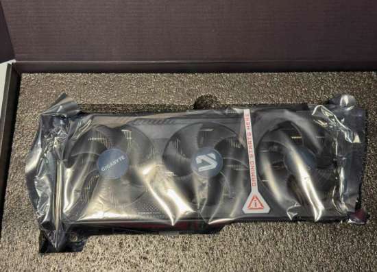Gigabyte rx 9060/9070 xt 16gb в Москве фото 5