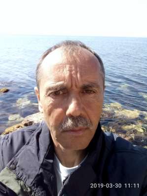 Олег, 49 лет, хочет пообщаться
