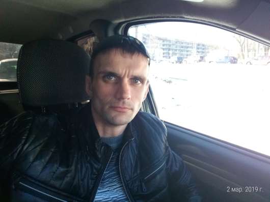 Валерий, 30 лет, хочет пообщаться