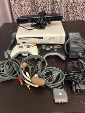 Продаю Xbox 360 (freeboot)+ kinetic в Москве фото 4