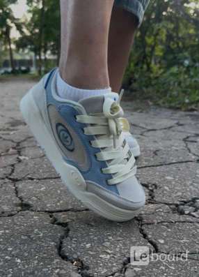 Adidas andi2000