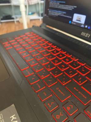 Игровой ноутбук Katana 17 B12U в Тюмени фото 3
