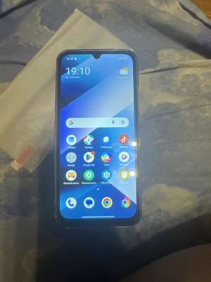 Смартфон Xiomi POCO c 085