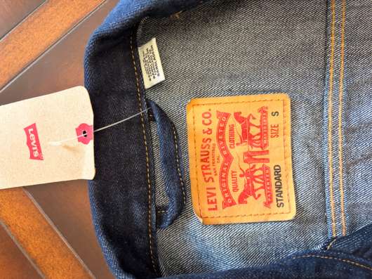 Продам куртку Levi’s в Ростове-на-Дону фото 5