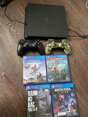 PlayStation 4 slim 500 gb