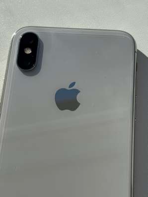 Продам iPhone X