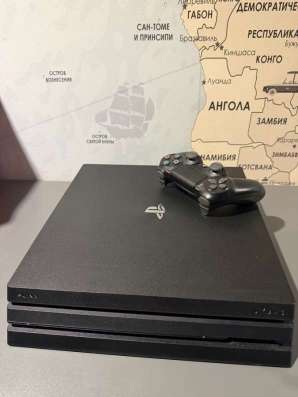 PlayStation 4 pro 1 джойстик, 6 игр в Якутске