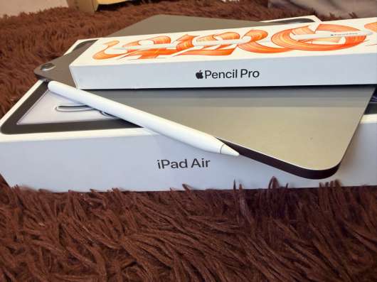 IPad Air M3 2025 128gb + Pencil Pro в Набережных Челнах