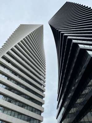 Продаётся в, AXis Towers фото 11