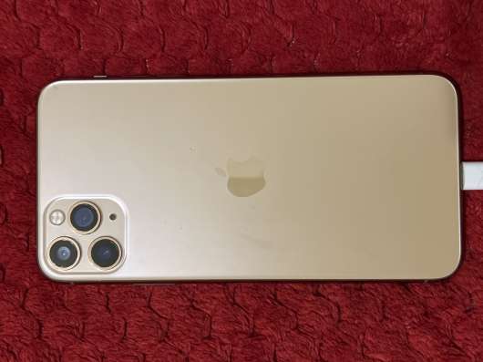Продам айфон 11 pro max 256GB