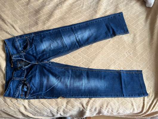 Джинсы женские р.30