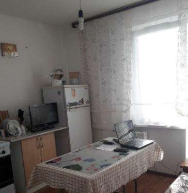 Продам однокомнатную квартиру в Краснодар.Жилая площадь 42  кв.м.Этаж 13.