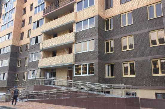 Продам однокомнатную квартиру в Краснодар.Жилая площадь 32  кв.м.Этаж 7.Дом монолитный.