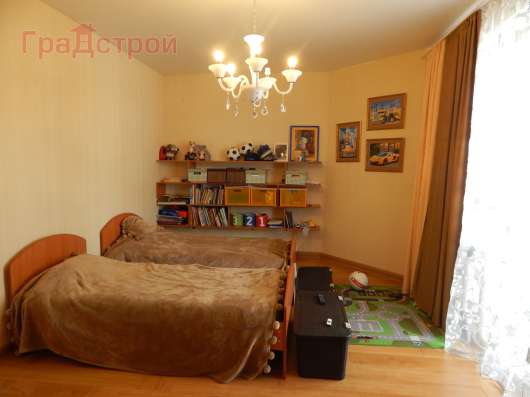 Продам трехкомнатную квартиру в Вологда.Жилая площадь 83  кв.м.Дом кирпичный.Есть Балкон. в Вологде фото 4