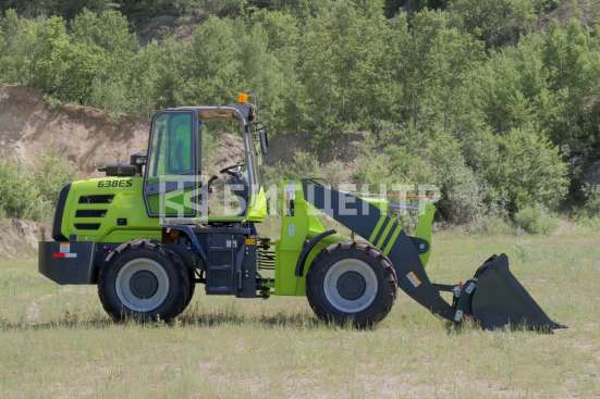 Фронтальный погрузчик FORWARD 638ES в Челябинске фото 5