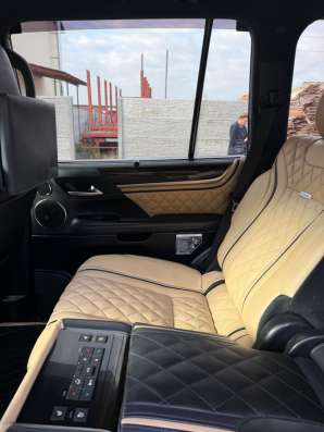 Lexus LX 570 фото 9