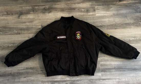 Бомбер bomber vetements police