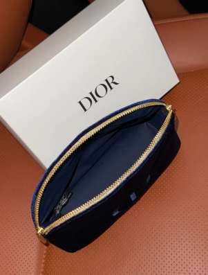 Косметичка Dior в Москве