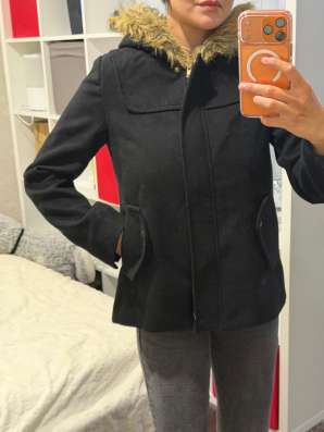 Полупальто Stradivarius в Новосибирске
