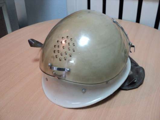 Пожарная каска КЗ-94. Сделано в СССР