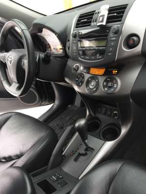 Продам автомобиль Toyota RAV4 в Москве фото 11