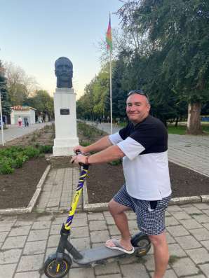 Александр, 40 лет, хочет пообщаться