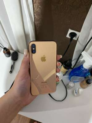 iPhone XS