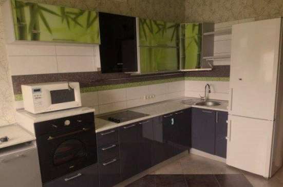 Продам однокомнатную квартиру в Краснодар.Жилая площадь 37  кв.м.Этаж 6.Дом монолитный.