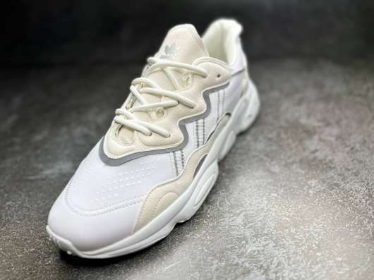 Кроссовки adidas в Бийске фото 4