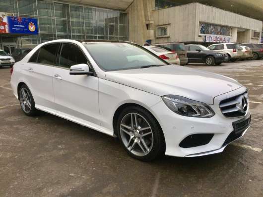 Mercedes-Benz E-Класс 300 в Москве фото 6