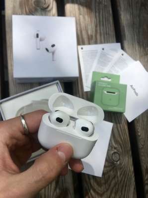 AirPods 3 + чехол в подарок
