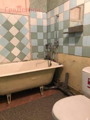 Продам однокомнатную квартиру в Вологда.Жилая площадь 31  кв.м.Дом кирпичный.Есть Балкон. в Вологде