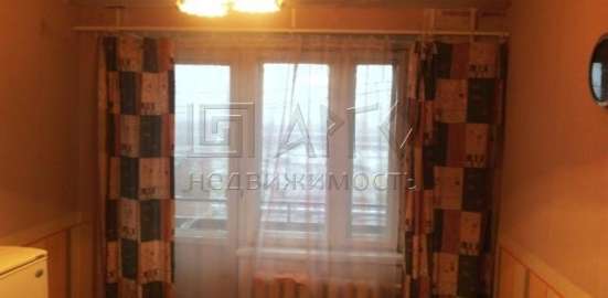 Сдам комнату в Санкт-Петербурге. Жилая площадь 55 кв.м.