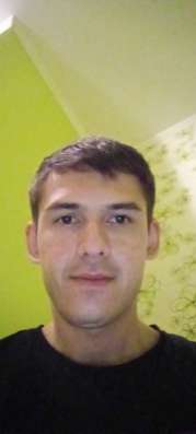 Борис, 28 лет, хочет пообщаться