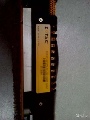 Видеокарта Zotac GeForce GTX 550 Ti AMP 1024