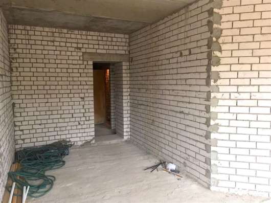 Продам однокомнатную квартиру в Тверь.Жилая площадь 67  кв.м.Этаж 2.Дом кирпичный. в Твери фото 7
