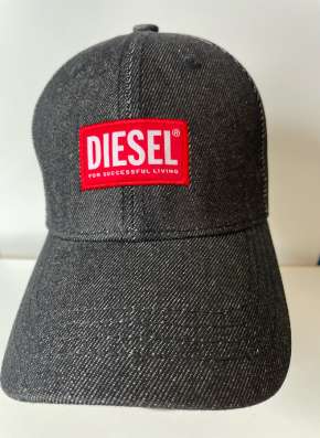 Бейсболка diesel
